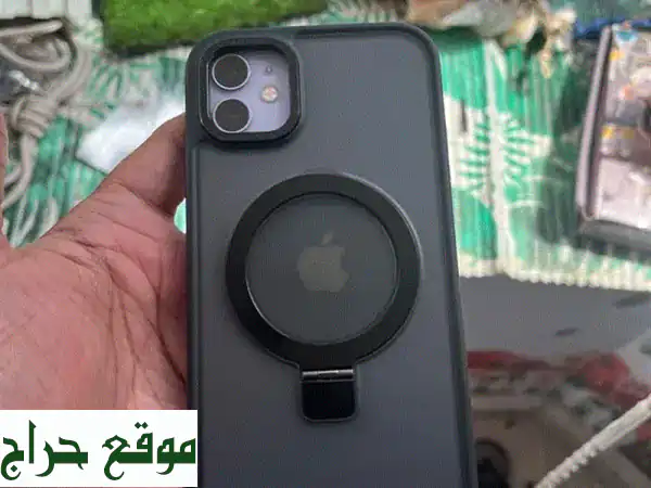 آيفون 11 مستعمل بحالة جيدة - سعر مغرٍ! (شاشة بها خدش بسيط)