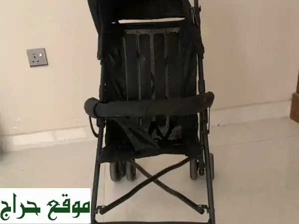 عربة أطفال خفيفة الوزن وعملية: سهولة التنقل مع طفلك!