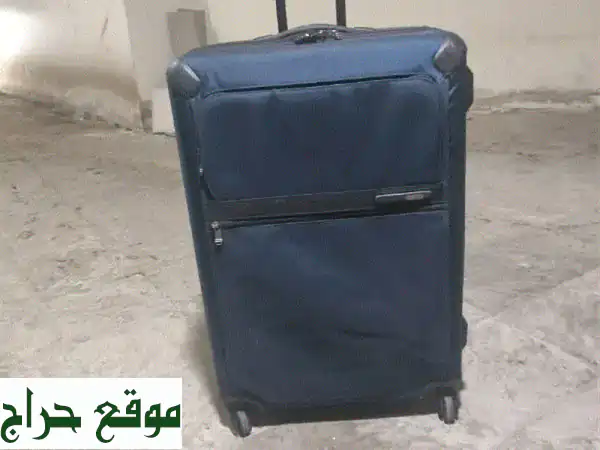حقيبة سفر تومي العالمية الفاخرة - بحالة ممتازة!...