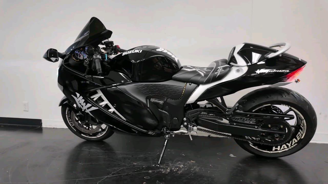 2025 Suzuki Hayabusa 1340 for sale in excellent condition
