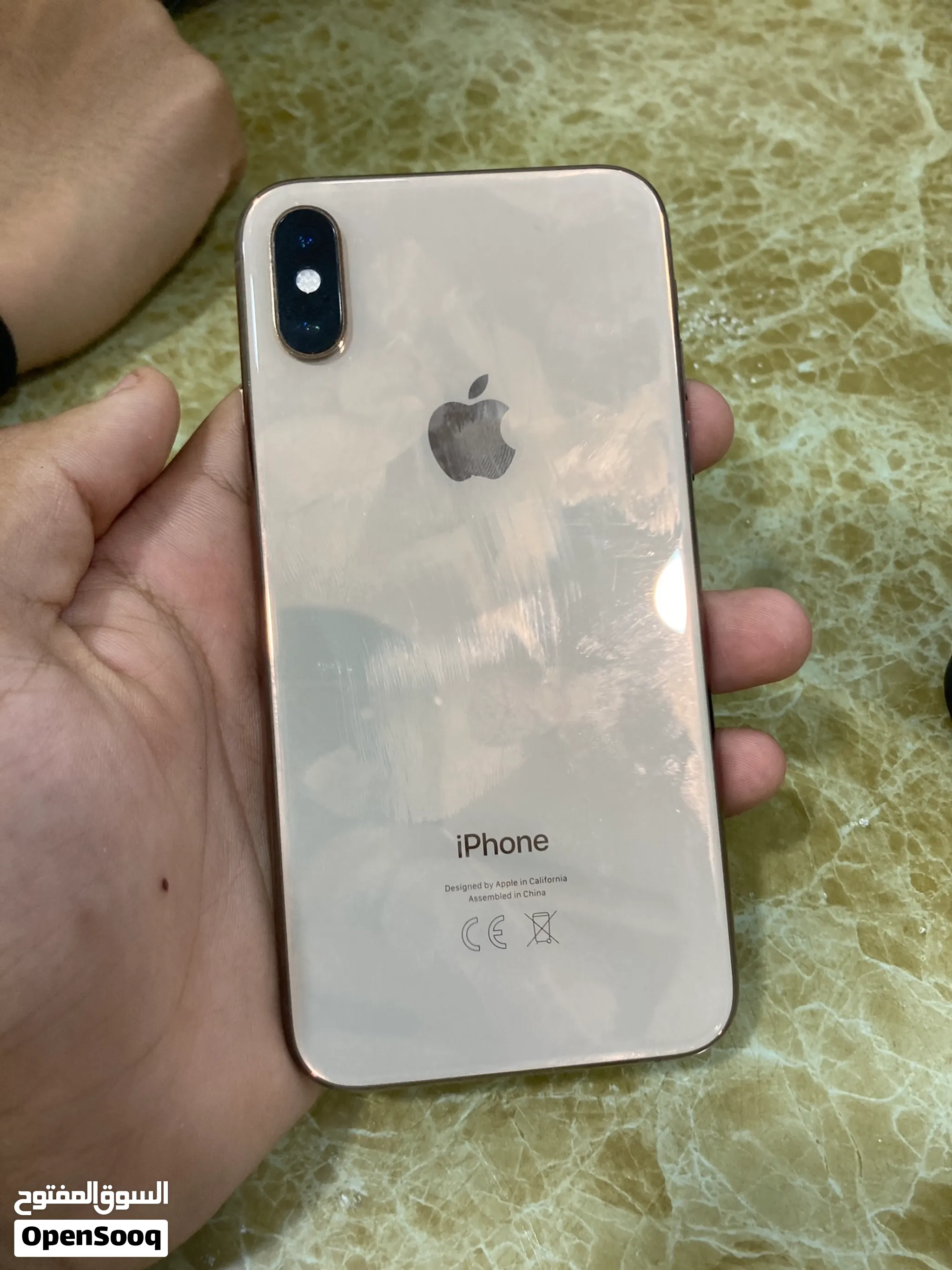 Iphone xs souma l’affaire 256gb
