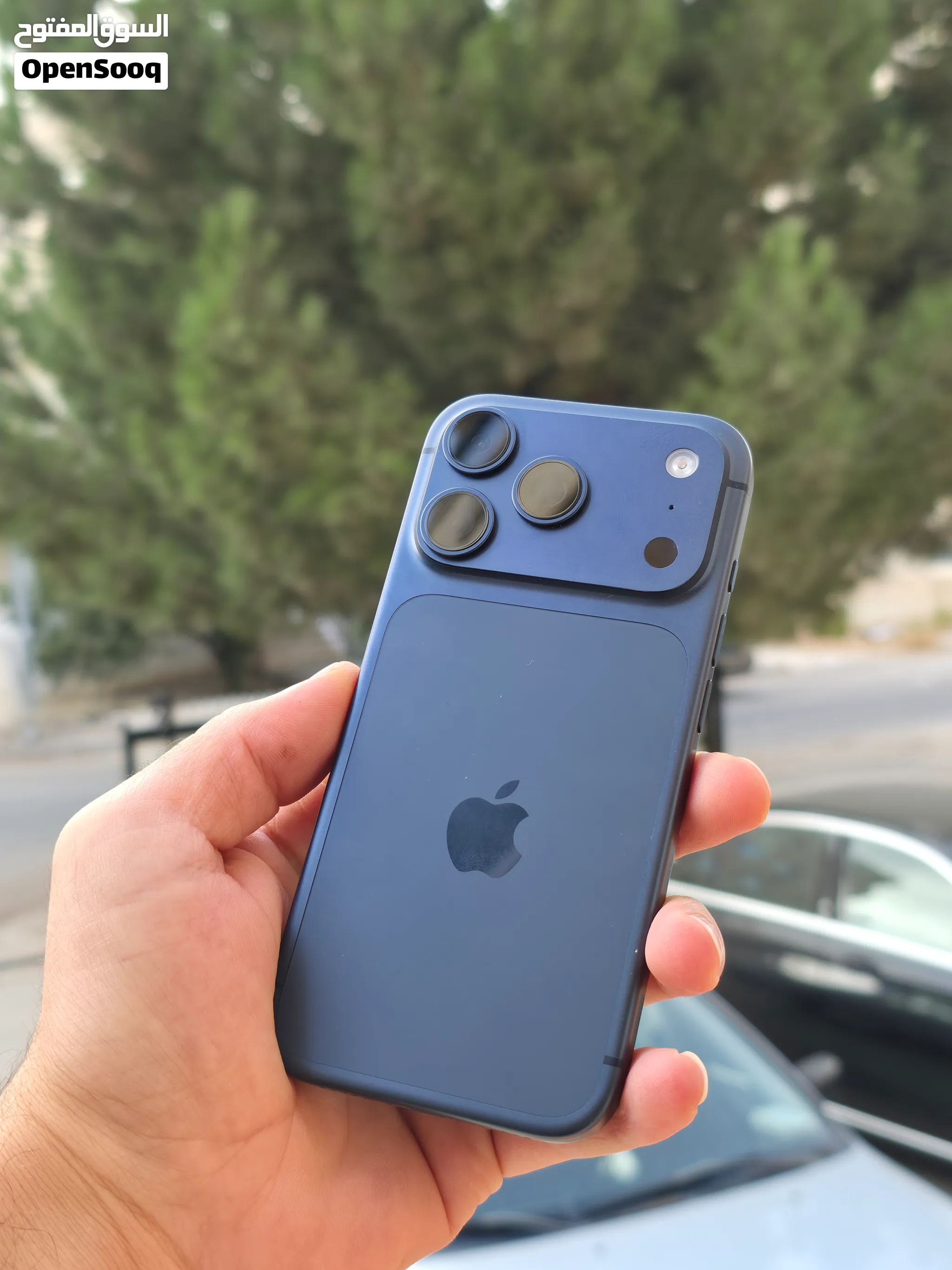 17 Pro 256GB Battery 100% شريحة الكترونية مستخدم بحالة ممتازة مش مفتوح ولا مبدل فيه شي