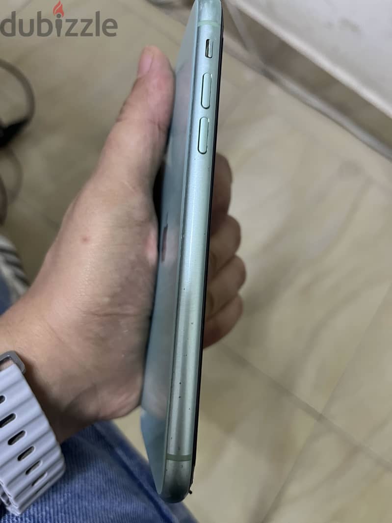 آبل - آيفون 11 3