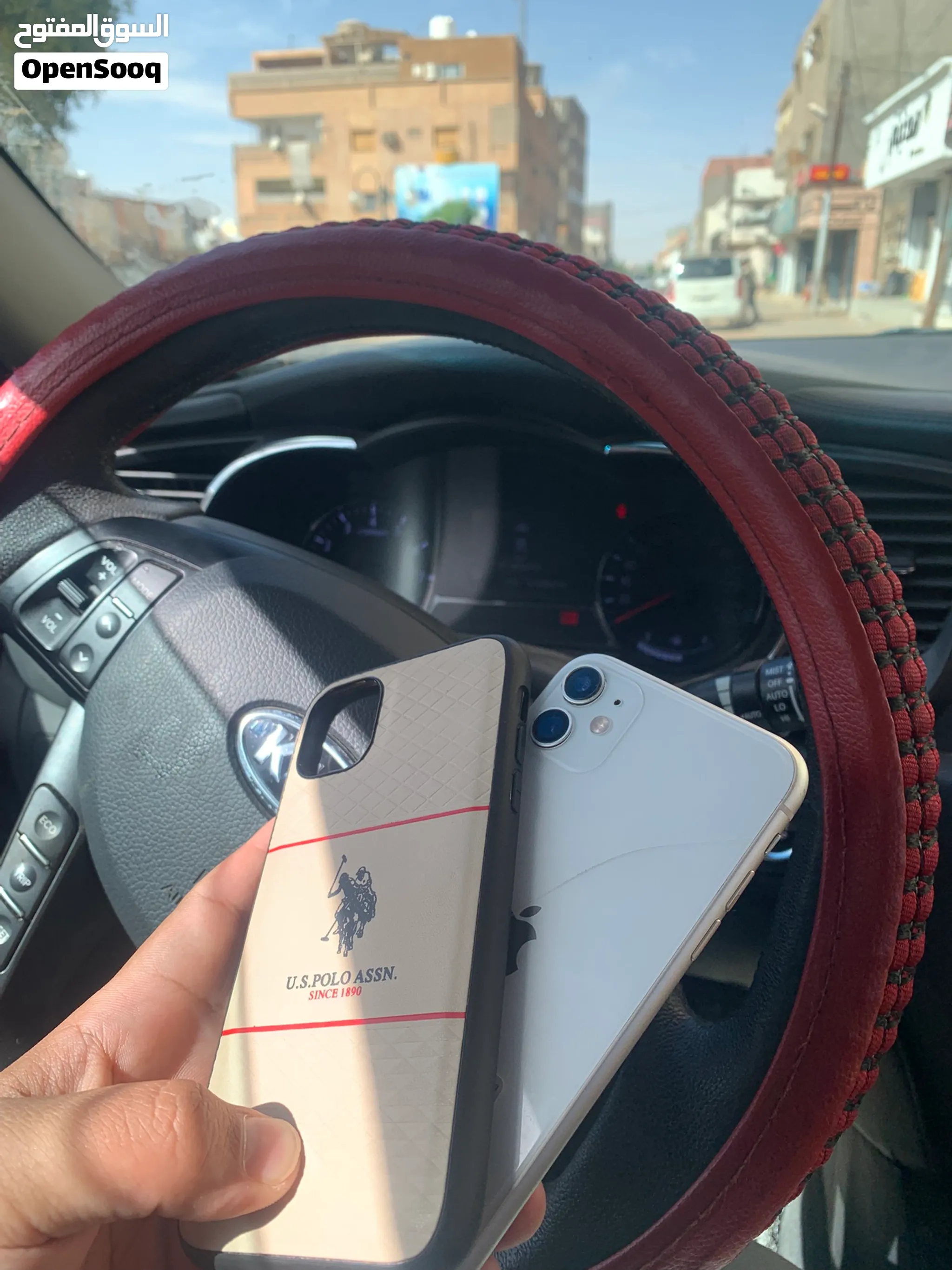 11 العادي (128gb)