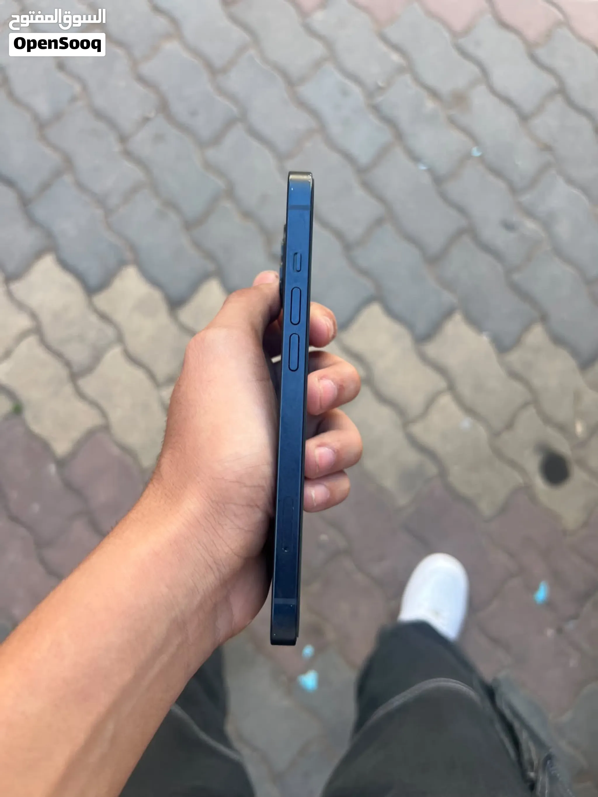 iPhone 13 normal