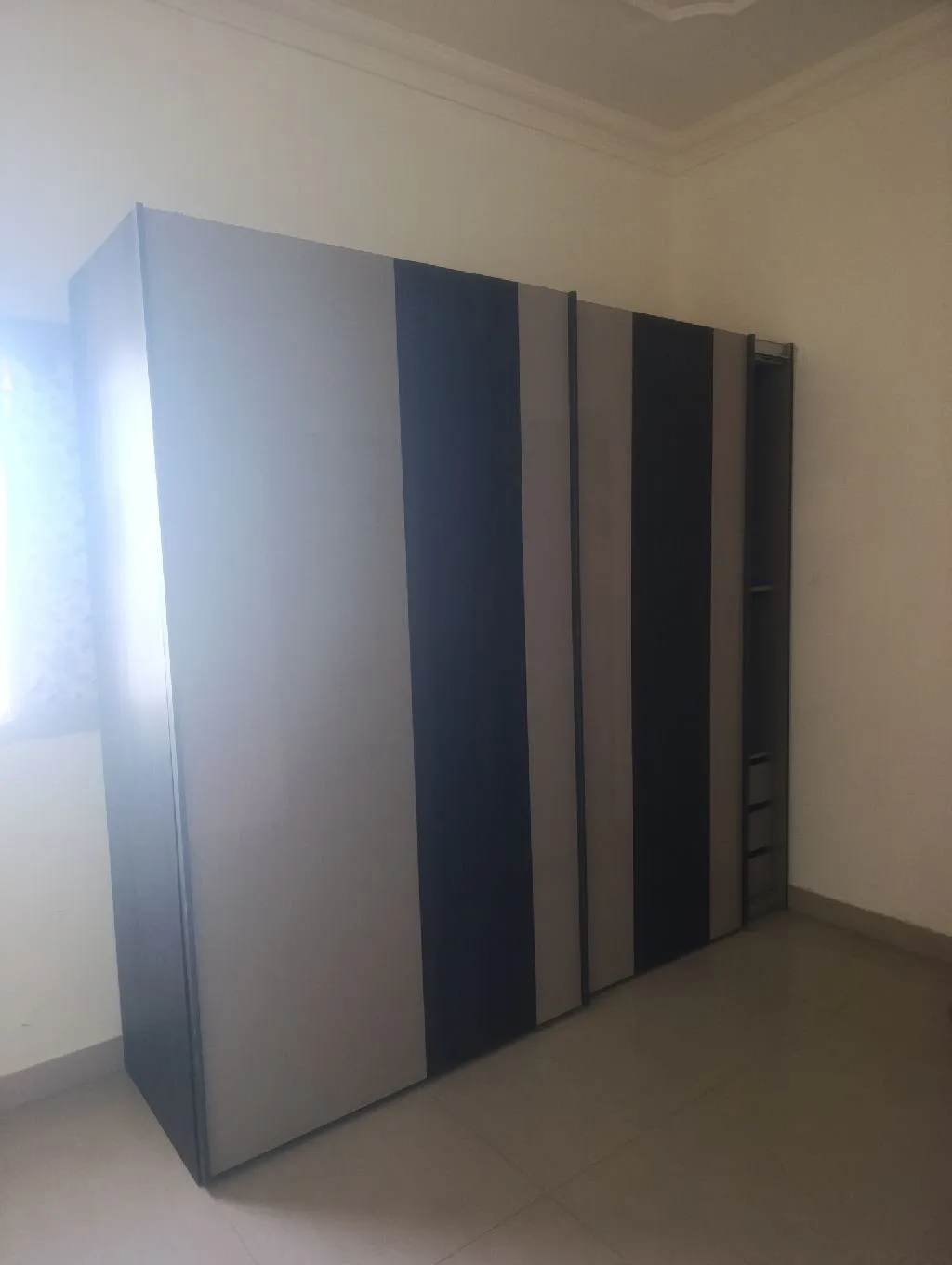 For sale 4 - doors wardrobe American brand Size 2.40*65 Each door 0.55*50 Total doors BD4 2