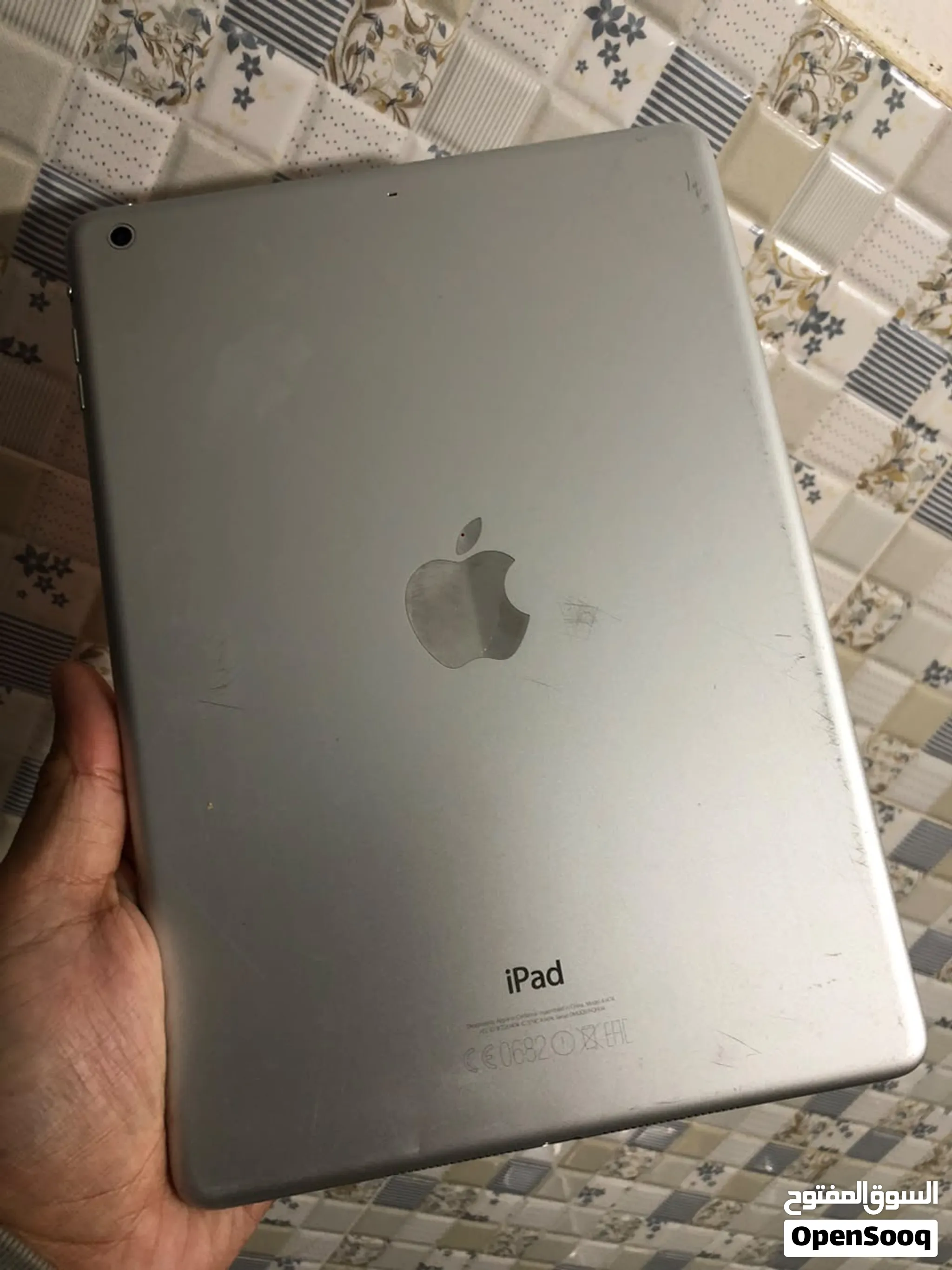 iPad Air مستعمل خدام مزيان للبيع16 جيجابايت