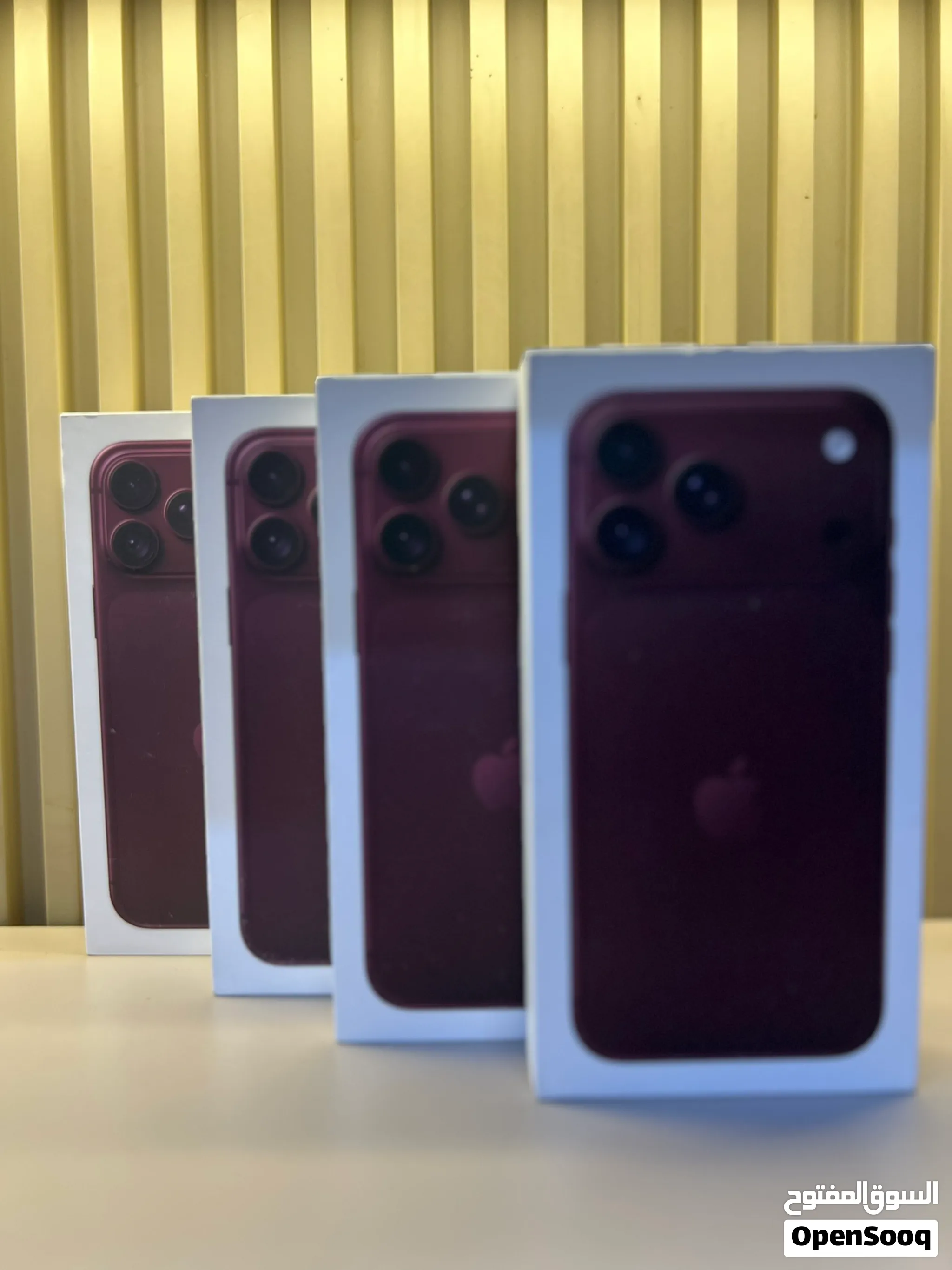 iPhone 18 Pro Max (256-GB) E-SIM NEW / ايفون 18 برو ماكس 256 جيجا جديد كفالة الوكيل اي سيم برغندي
