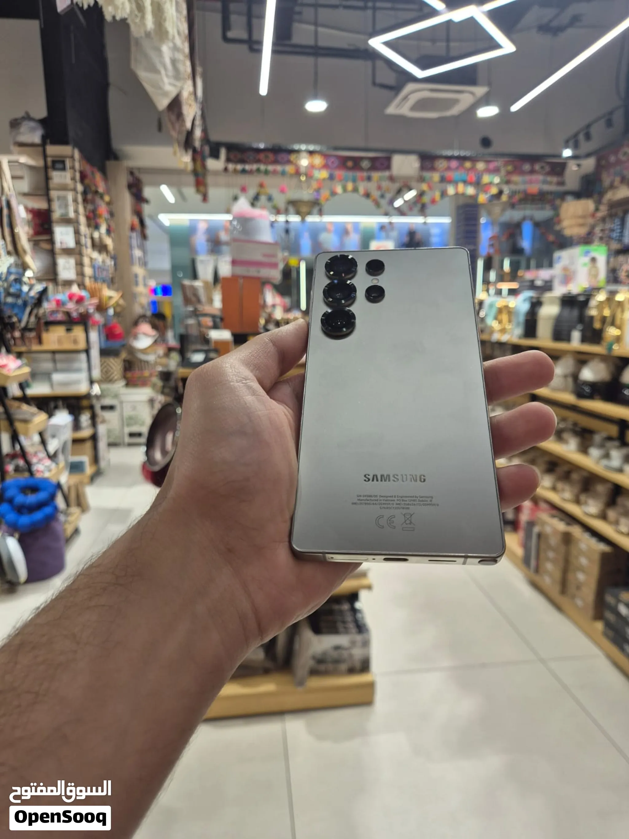 للبيع Samsung Galaxy S24 Ultra الذاكرة: 1 تيرا (1TB) نظيف جداً جداً ضمان عين الفهد
