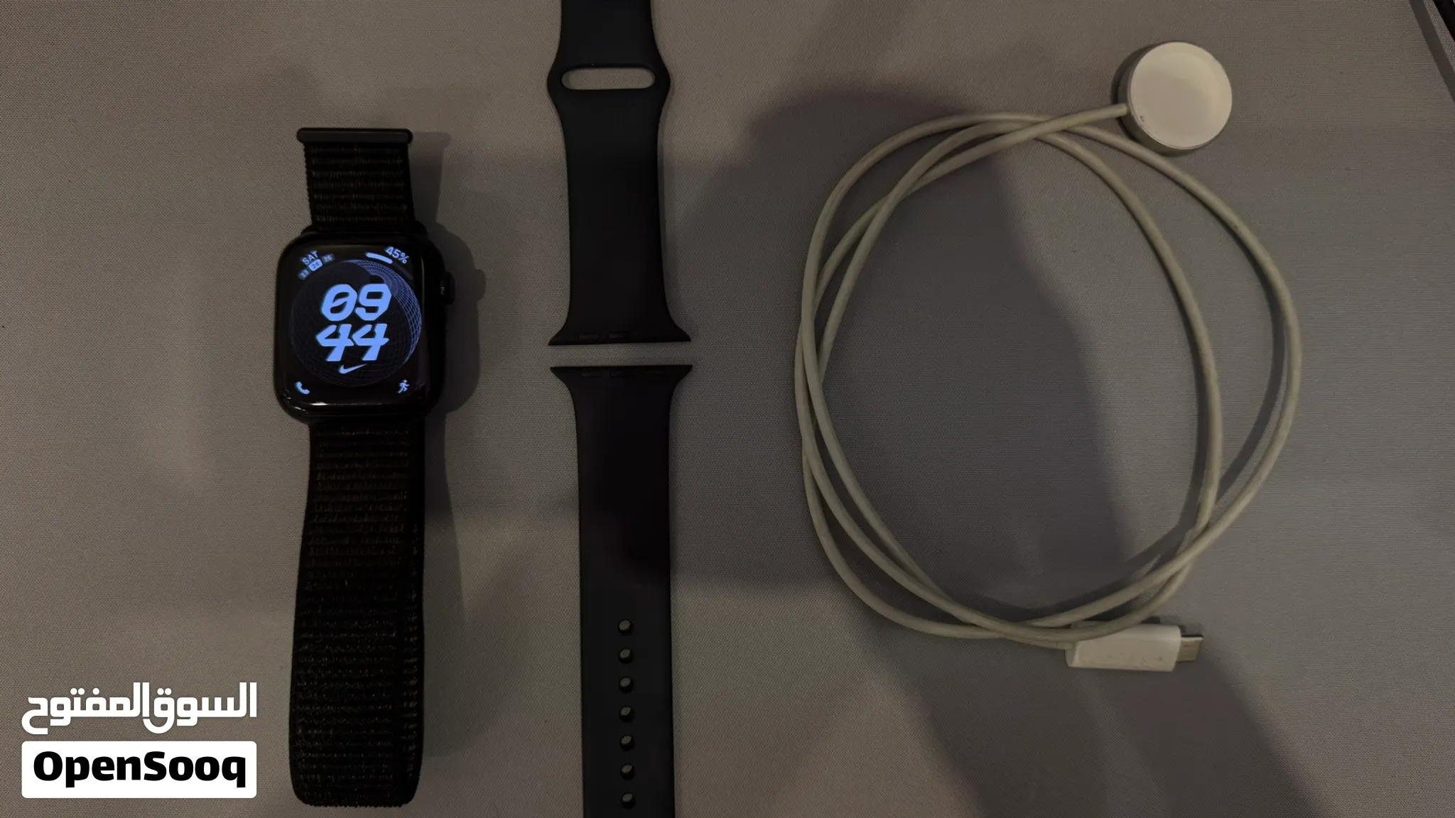 *URGENT* Apple Watch Series 9 45MM 94% BH With Charger Multiple Bands ( Negotiable )