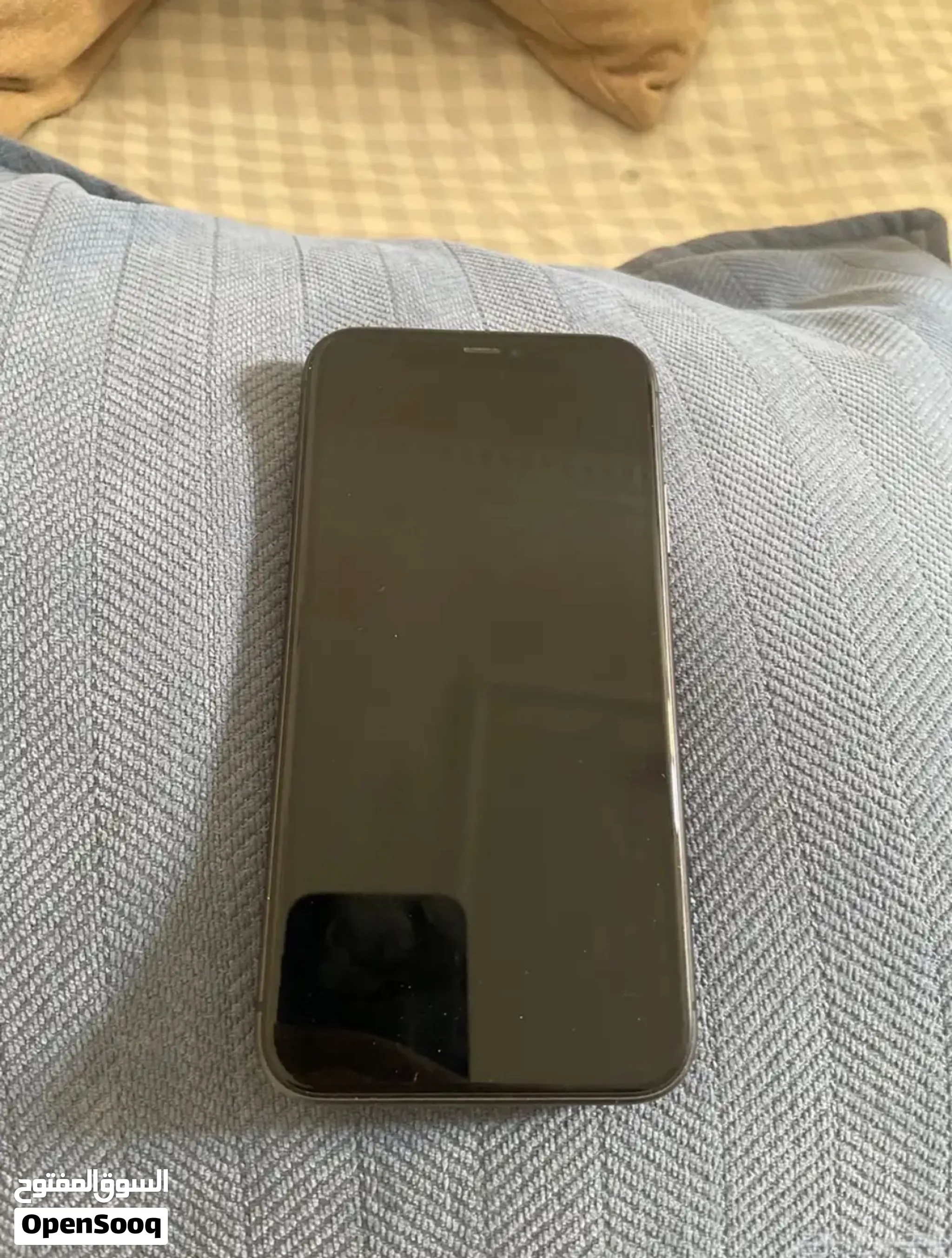 آيفون للبيع على السوم