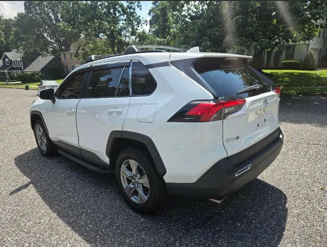 Pre Owned 2025 Toyota RAV4 XLE Full Options 4