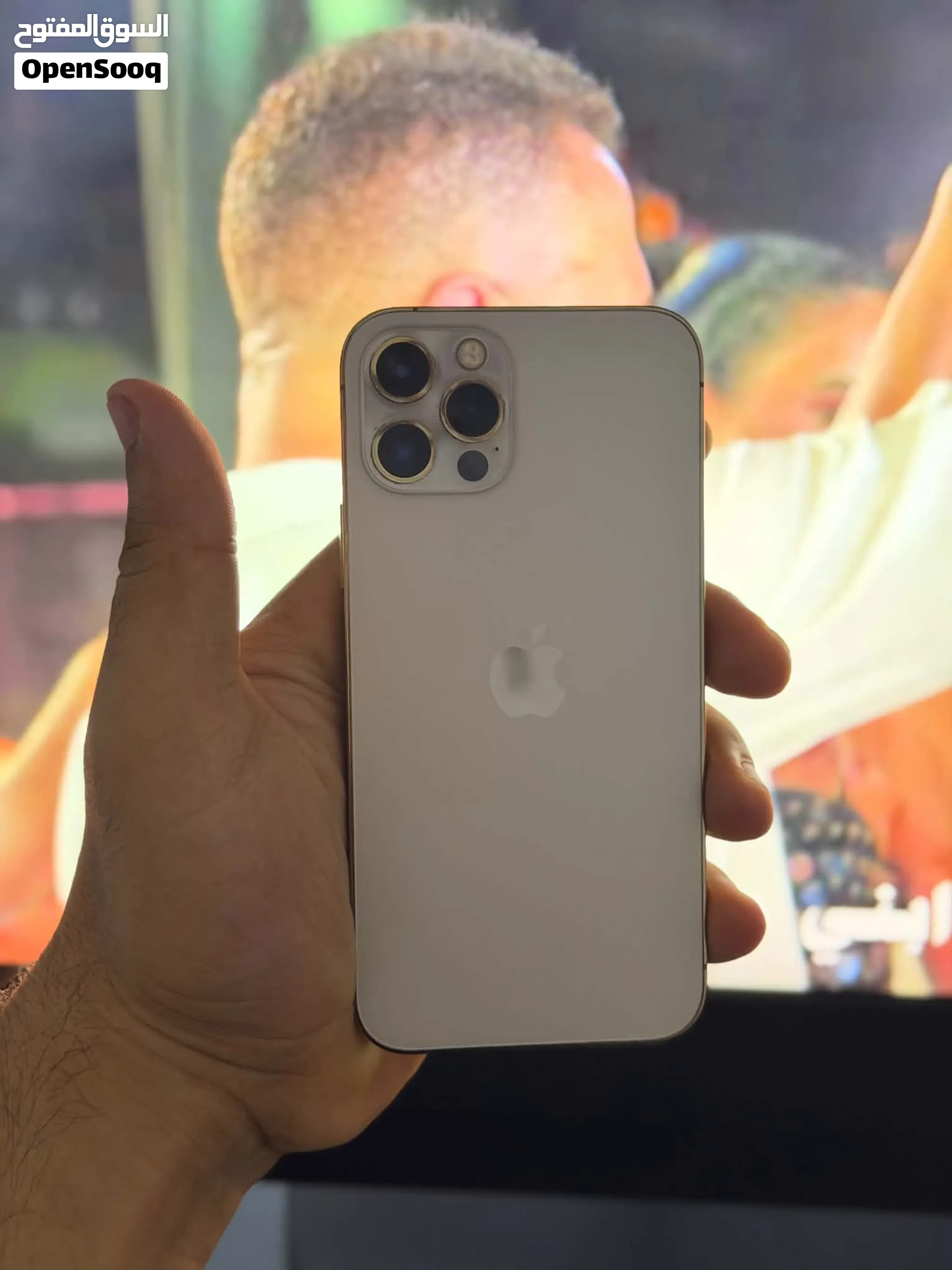 للبيع iPhone 12 Pro