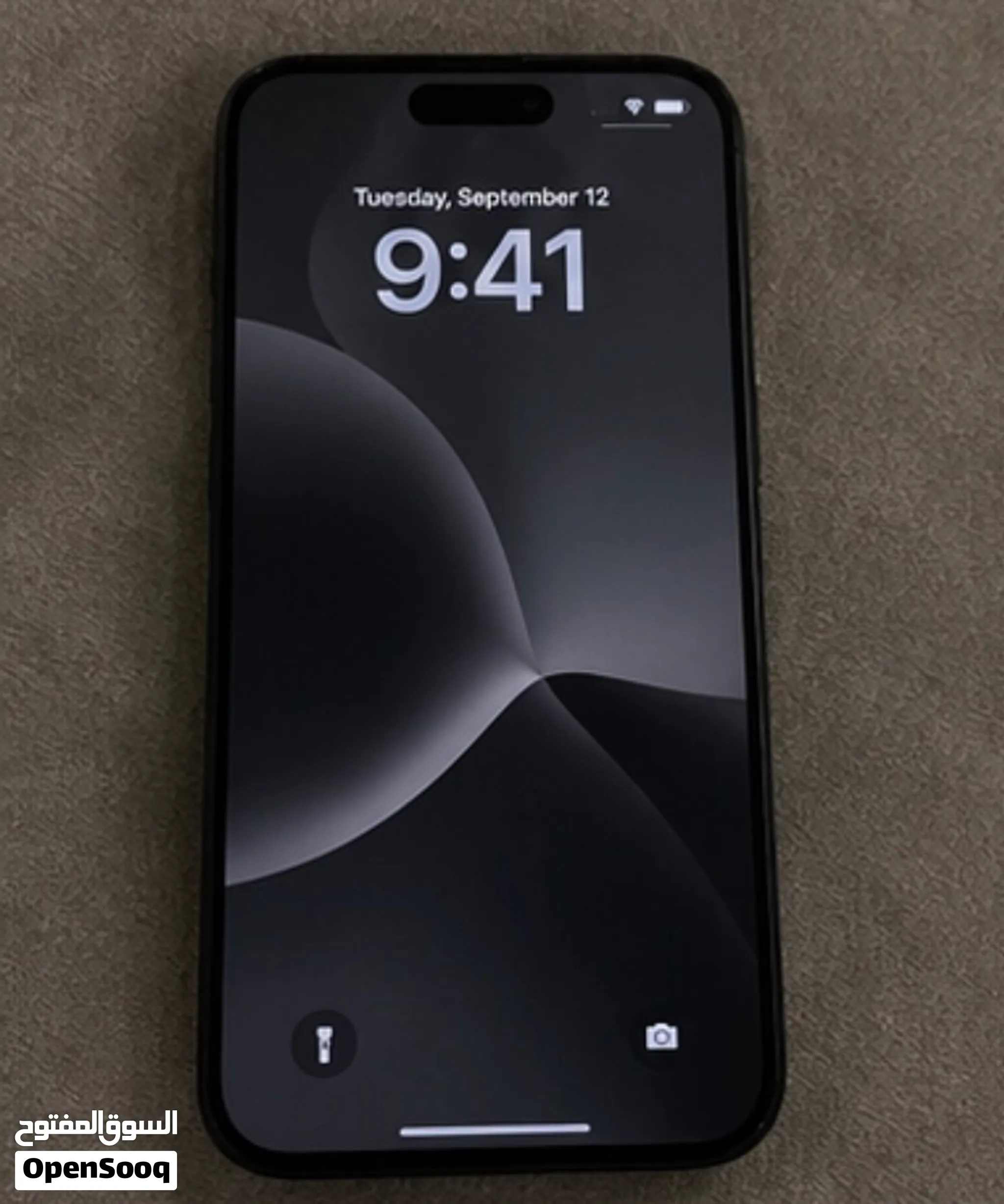 بيع iPhone 15 Plus 256GB أسود – نظيف جداً وبطارية 86