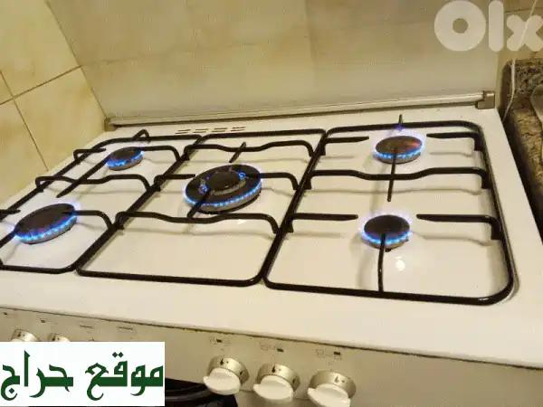 فرصة! فرن غاز GlemGas مستعمل بحالة ممتازة (زجاج باب مكسور)...