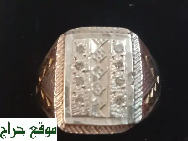 للبيع: خاتم فضة فاخر بـ 8 فصوص ألماس | أناقة وبريق...