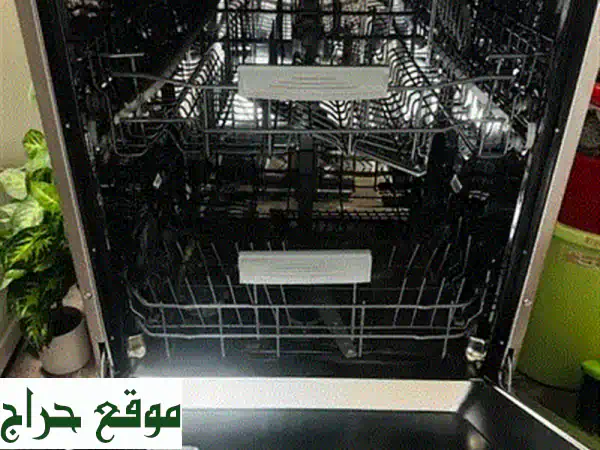 فرصة لا تكرر! غسالة صحون كاندي رابيدو الذكية 15 فرد (كالجديدة تماماً) - فتح تلقائي للباب & إنفرتر - للبيع العاجل بسبب السفر!