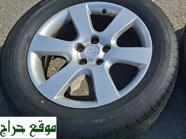 جنوط هيونداي أصلي بحالة ممتازة 17 عدد أربع قطع للبيع
