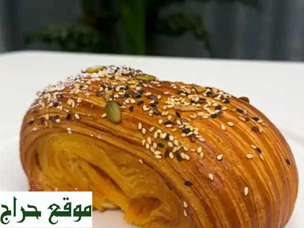 كرواسون وحلويات فرنسية فاخرة | أسعار جملة للكافيهات والمطاعم