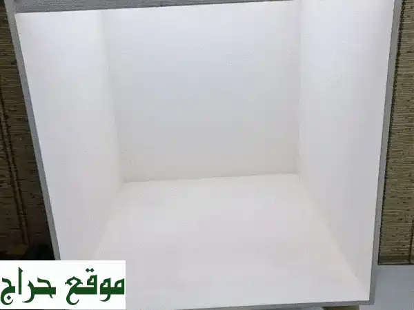 لايت بوكس تصوير احترافي 65x65 سم خشب صلب وإضاءة LED - ارتقِ بصور منتجاتك! (30 د.ب)