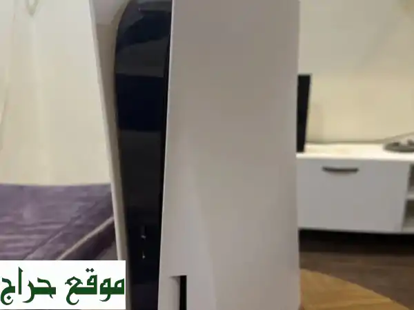 بلاي ستيشن 5 (PS5) نظيف جداً + يدين + فيفا 25/26 - بسعر مغري!