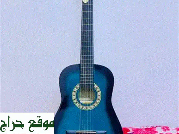 جيتار للبيع: قياس مثالي 84-85 سم | حالة ممتازة للمبتدئين والهواة
