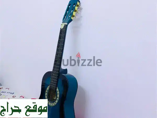 جيتار للبيع: قياس مثالي 84-85 سم | حالة ممتازة...
