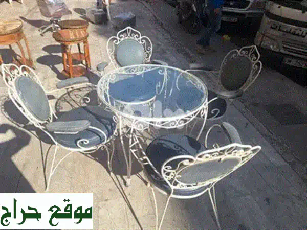 طاولة خشب طبالي وصندوقي تخزين للحدائق - تصميم حسن شكير يدوي (أثاث خارجي)