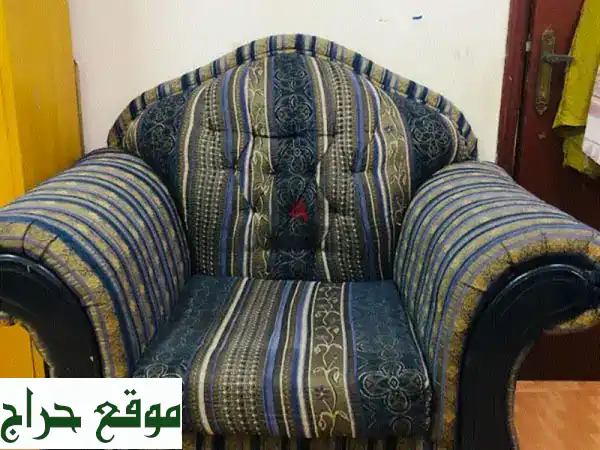 كنبة كبيرة وفاخرة بحالة ممتازة للبيع - راحة...