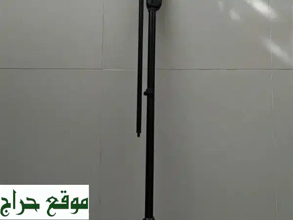 🌟 فرصة ذهبية! حامل مايكروفون Hercules MS533B مستعمل...