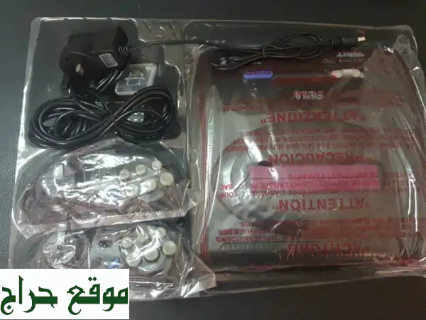 لهواة الألعاب القديمة للبيع: جهاز ألعاب سيجا يحتوي...