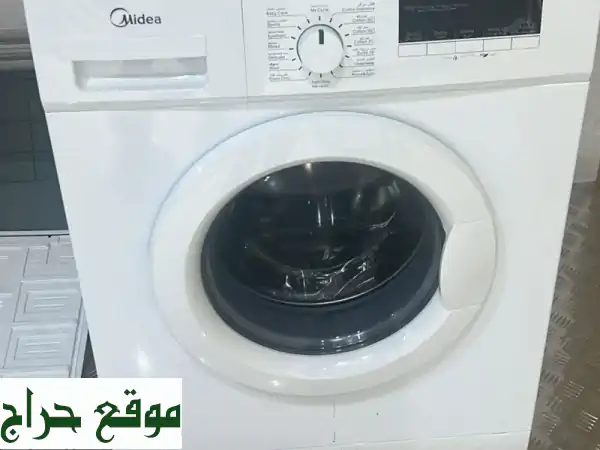 فرصة ذهبية: غسالة بحالة الجديد + رف تلفاز للبيع...