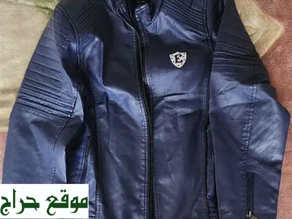 جاكيت جلد أولادي أنيق (8-11 سنة) | شبه جديد لمظهر عصري
