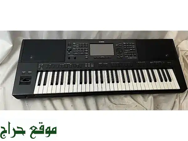 Yamaha PSRSX720 Digital Keyboard 61Key Organ