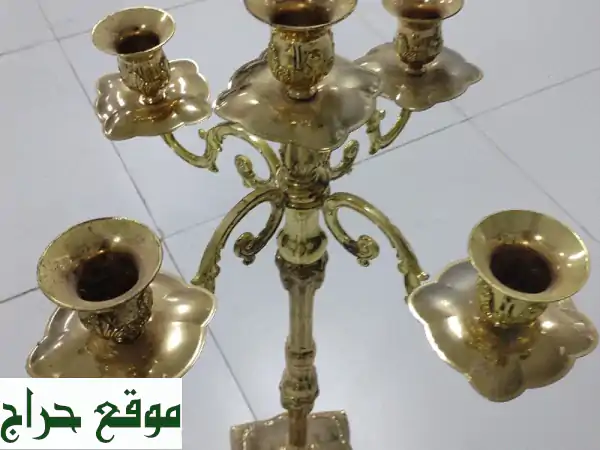 فرصة ذهبية! شمعدان ذهبي فاخر (مستعمل مرة واحدة فقط) -...