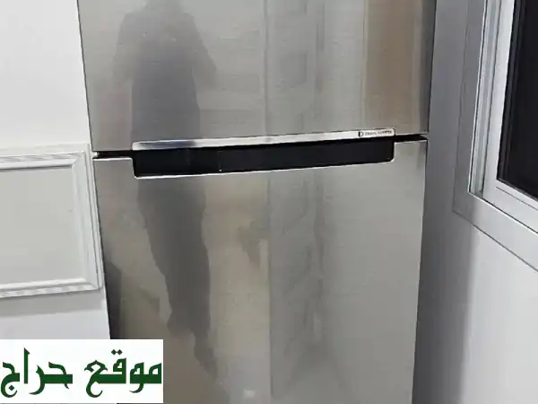 فرصة ذهبية: للبيع ثلاجة 600 لتر بالرفاع - كأنها...