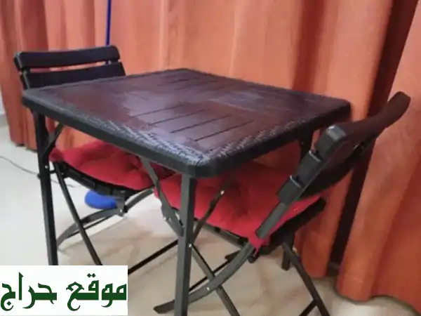 🔥 فرصة لا تُعوّض: طقم طاولة وكرسيين عملي وأنيق بـ...