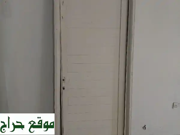 فرصة لا تعوض! 9 أبواب ألومنيوم فاخرة بحالة ممتازة...