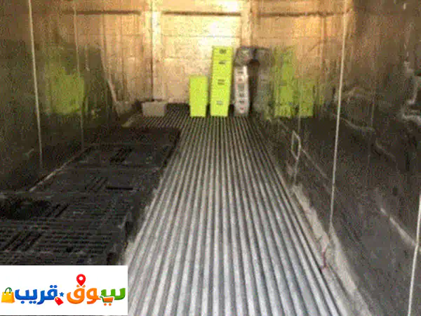 فرصة ذهبية: حاوية تبريد وتجميد 40 قدم للبيع – استعمال خفيف جداً | مثالية لشركات الأغذية والمطاعم