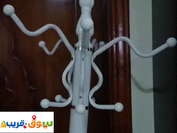 شماعة ملابس بيضاء عملية (طول 178 سم) للبيع في مكة | تنظيم ذكي للملابس على السوم