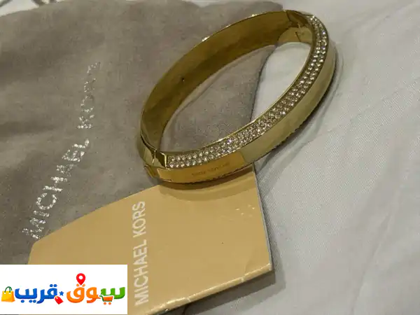 أسوارة مايكل كورس فنتج أصلية نادرة بضمان:...