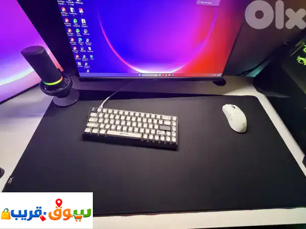 Hyperx mouse pad xxl used 1 month still clean no box