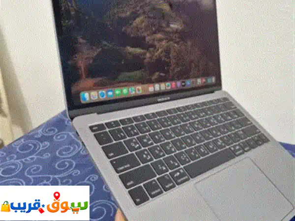 Apple MacBook Air  i5 Processor  16 gb Ram  512 gb Ssd  13 Display