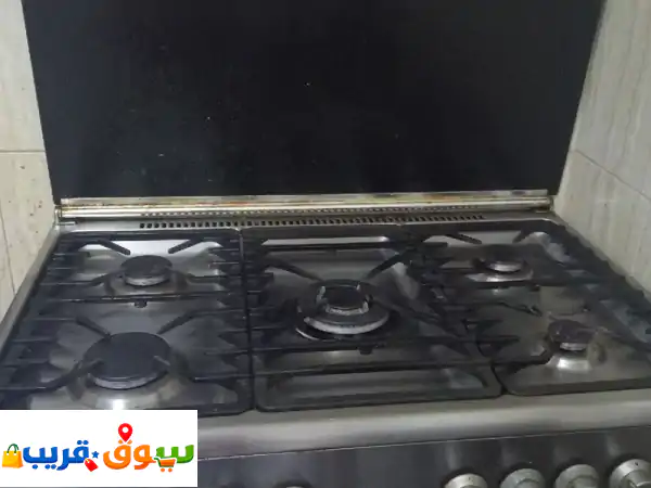 فرن غاز 5 عيون فاخر للبيع بأبوظبي | كالجديد - 300 درهم فقط!