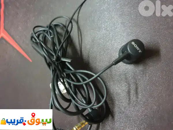 Xperia Earbuds wired