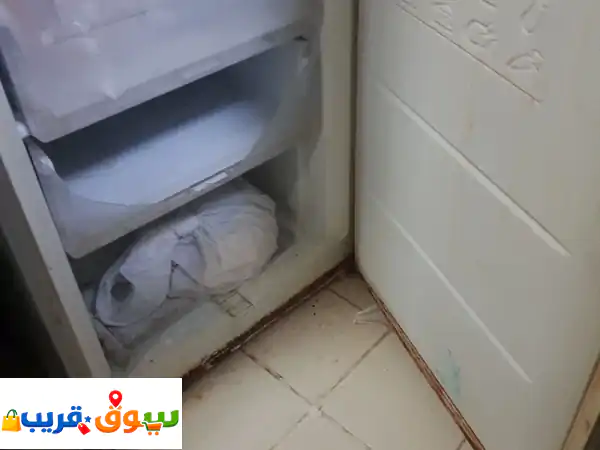 فرصة ذهبية: ثلاجة بابين ضخمة بحالة ممتازة...