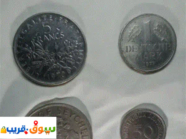 عملات متنوعة للبيع