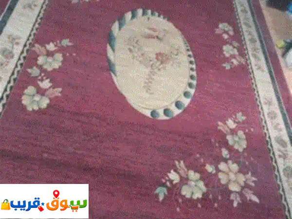 فرصة لا تعوض! سجادة حمراء فاخرة (3.5x2.5) بحالة ممتازة...