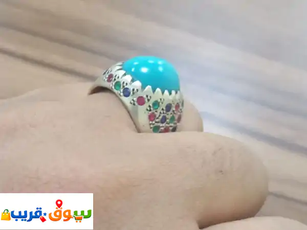 تحفة ملكية نادرة: خاتم فيروز أصيل، مرصع...