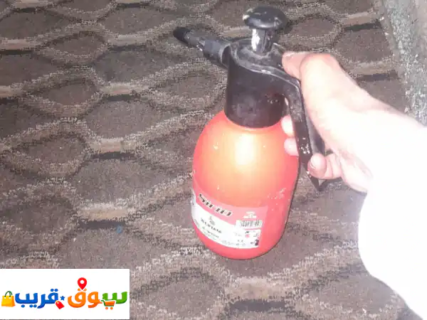عامل مصري مقيم في أبها للي مكافحة الحشرات في...
